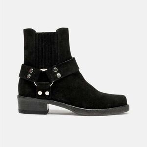 Re/done $850 Calvary western boots in Black Calf Suede